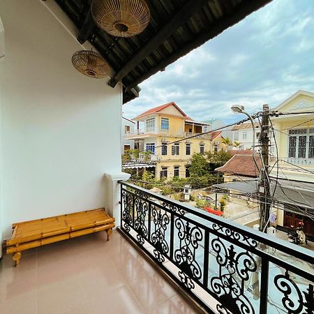 Under The Sun Homestay フエ エクステリア 写真